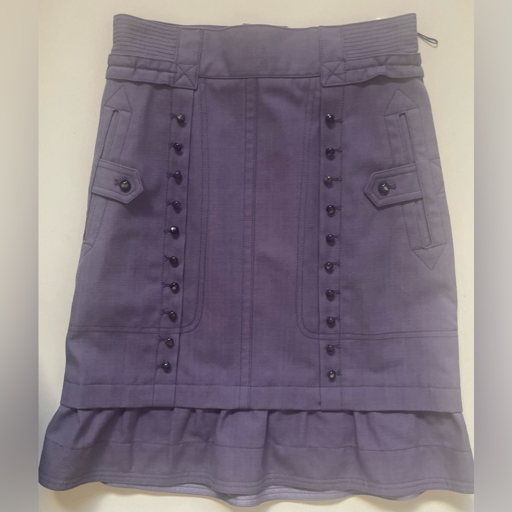 Marc Jacobs New light purple skirt with button detail sz 2